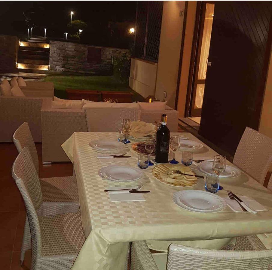 Appartamento A 200Mt Da "La Pelosa" Stintino Buitenkant foto
